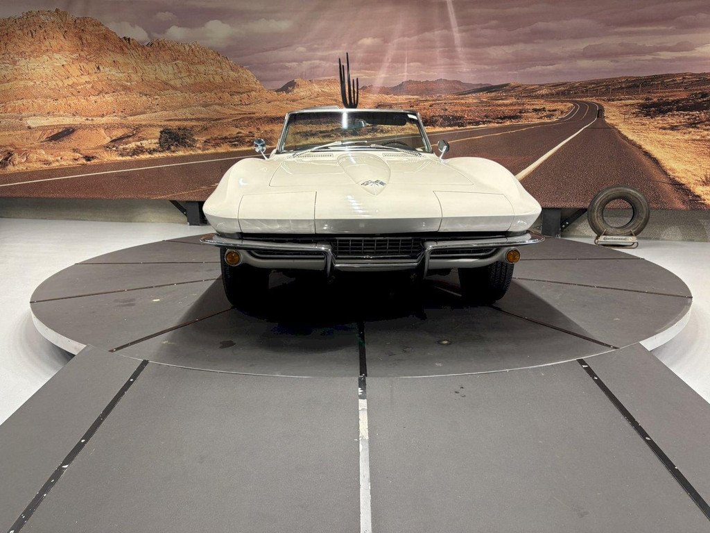 1965 Chevrolet Corvette - Convertible C2, foto 9