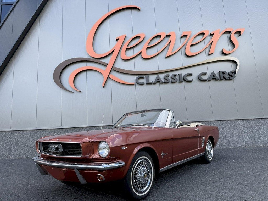 1966 Ford Mustang - Convertible, foto 1