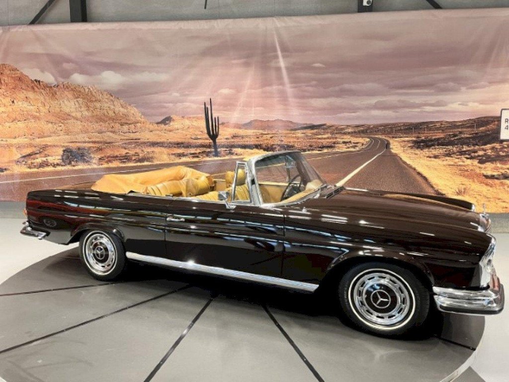 1970 Mercedes-Benz S-Class W111/112 - 280SE 3.5 Cabriolet, foto 9