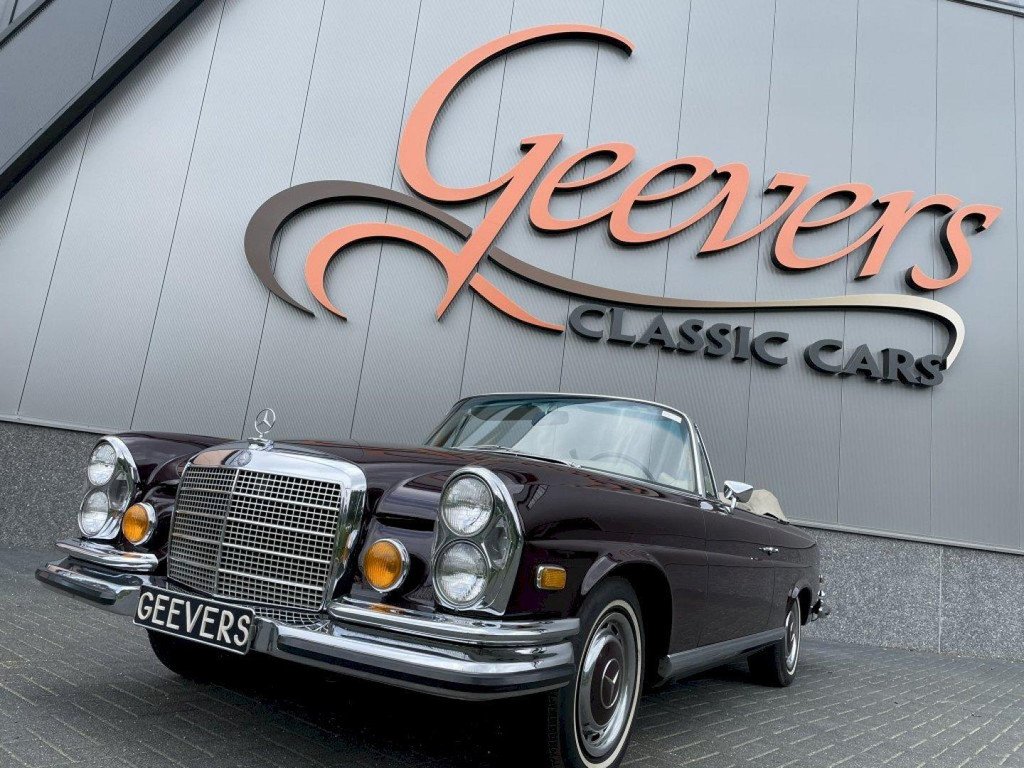 1971 Mercedes-Benz S-Class W111/112 - 280SE 3.5 Cabriolet, foto 1
