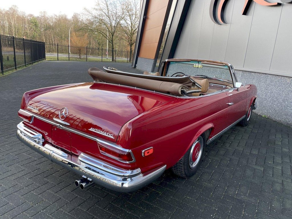 1969 Mercedes-Benz S-Class W111/112 - 280SE Cabriolet, foto 9