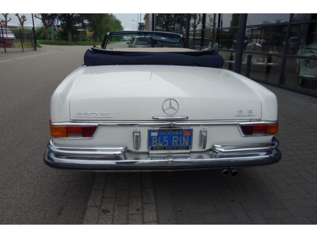 1971 Mercedes-Benz S-Class W111/112 - 280SE 3.5 cabriolet, foto 7