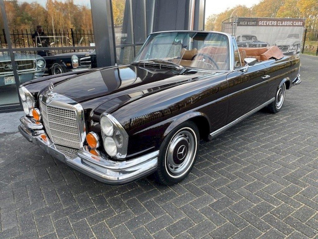 1970 Mercedes-Benz S-Class W111/112 - 280SE 3.5 Cabriolet, foto 2
