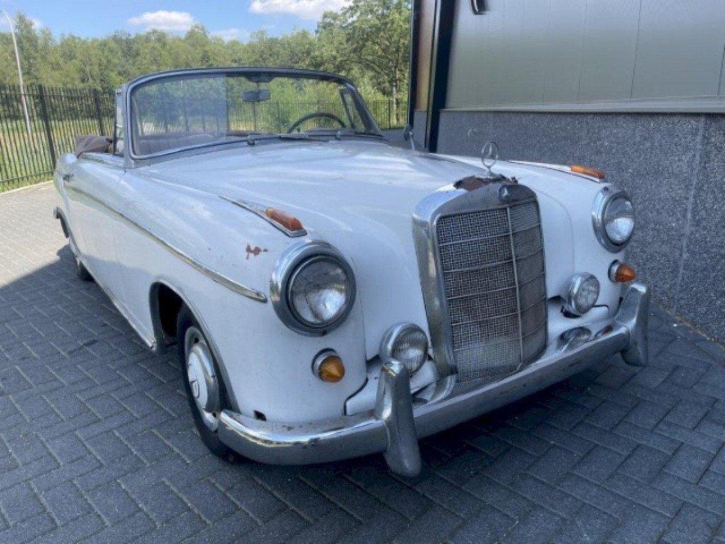1960 Mercedes-Benz Ponton - 220SE, foto 3