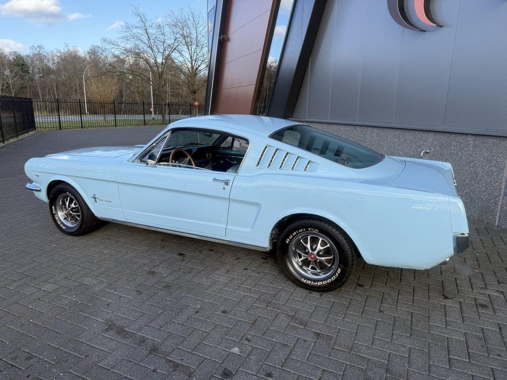 1966 Ford Mustang - Fastback, foto 3