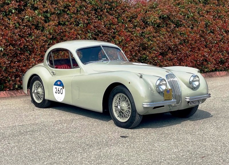 1953 Jaguar XK 120 - FHC, foto 2