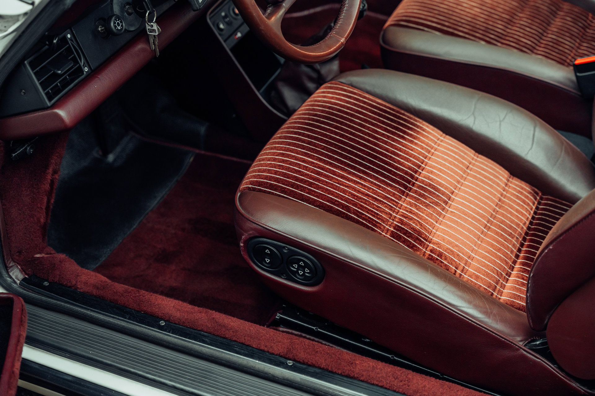 1985 Porsche 911 "G" - Carrera Targa, foto 12
