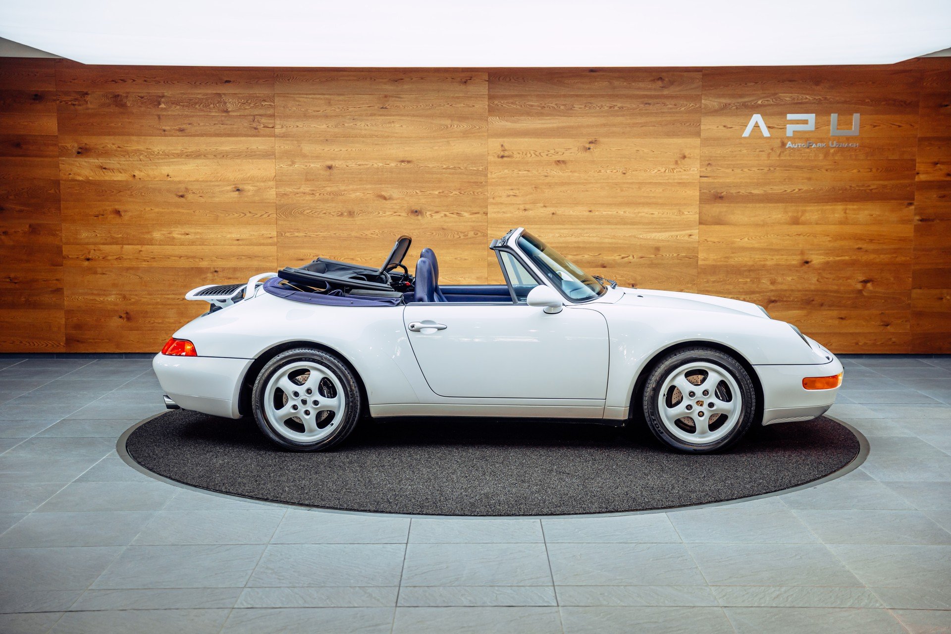 1996 Porsche 911 / 993 Carrera - 911 Carrera Cabrio, foto 2