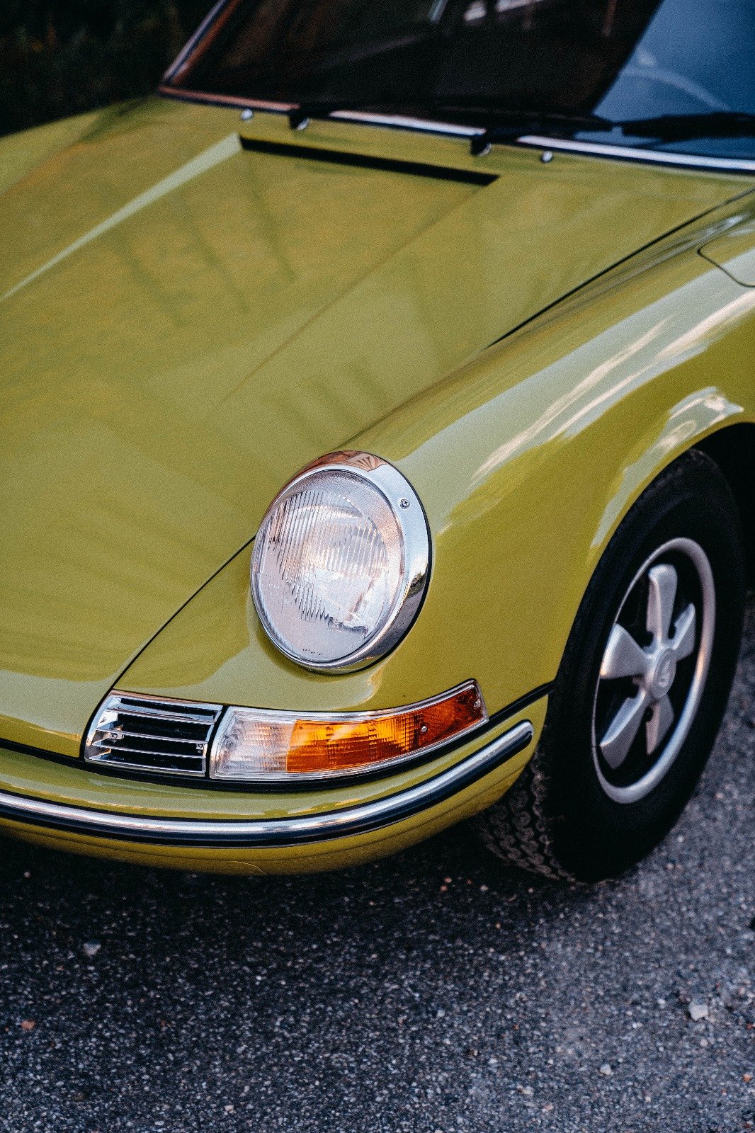1969 Porsche 911 - 911T. Matching numbers. Restored to mint condition. Rare, original colour 'Olive', foto 3