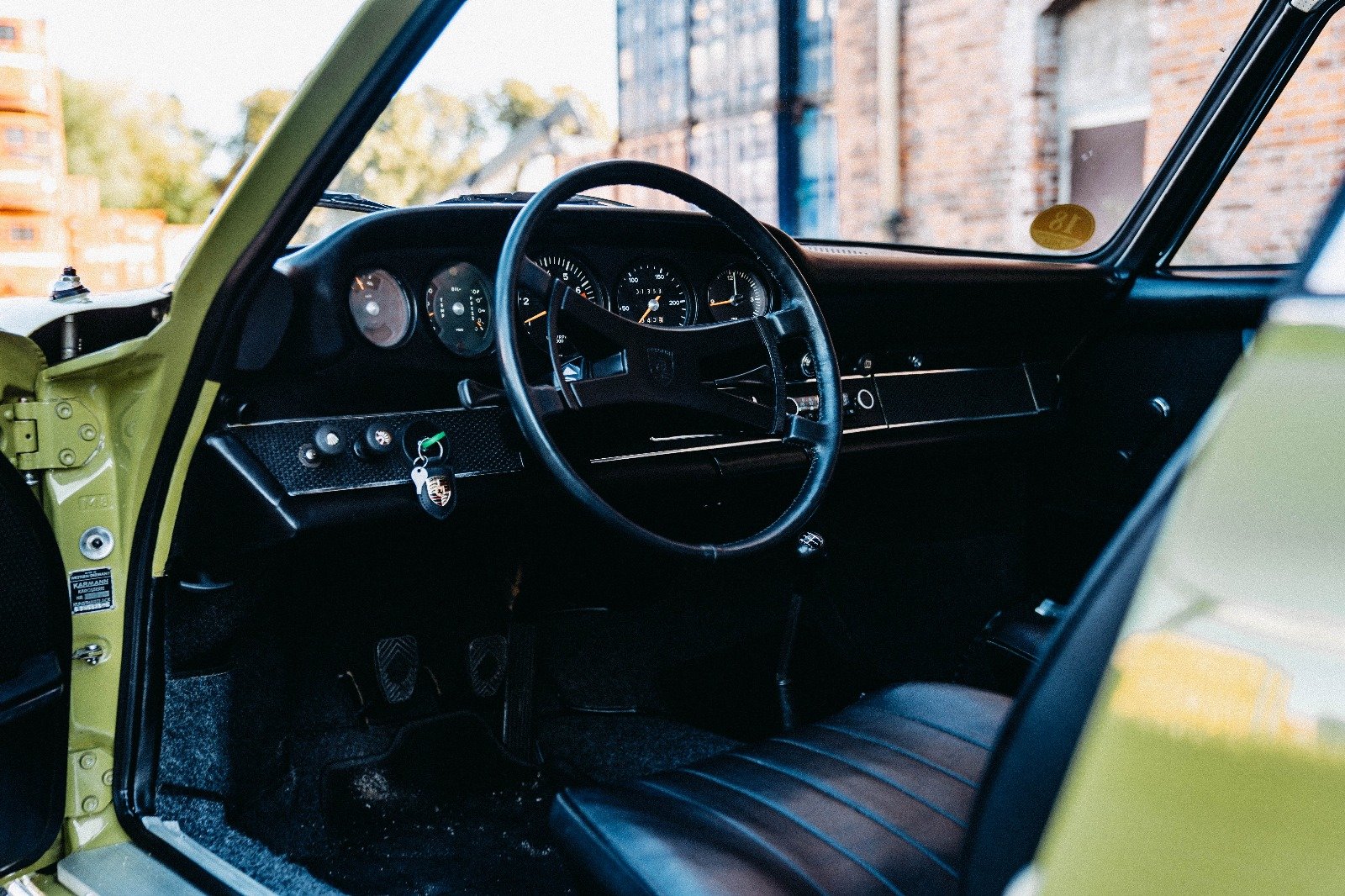 1969 Porsche 911 - 911T. Matching numbers. Restored to mint condition. Rare, original colour 'Olive', foto 11