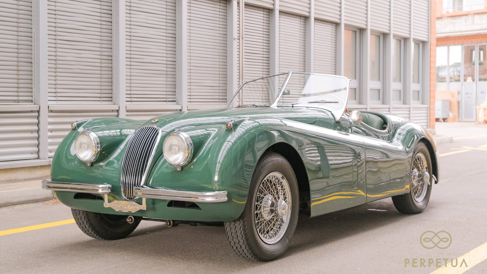 1954 Jaguar XK 120, foto 1