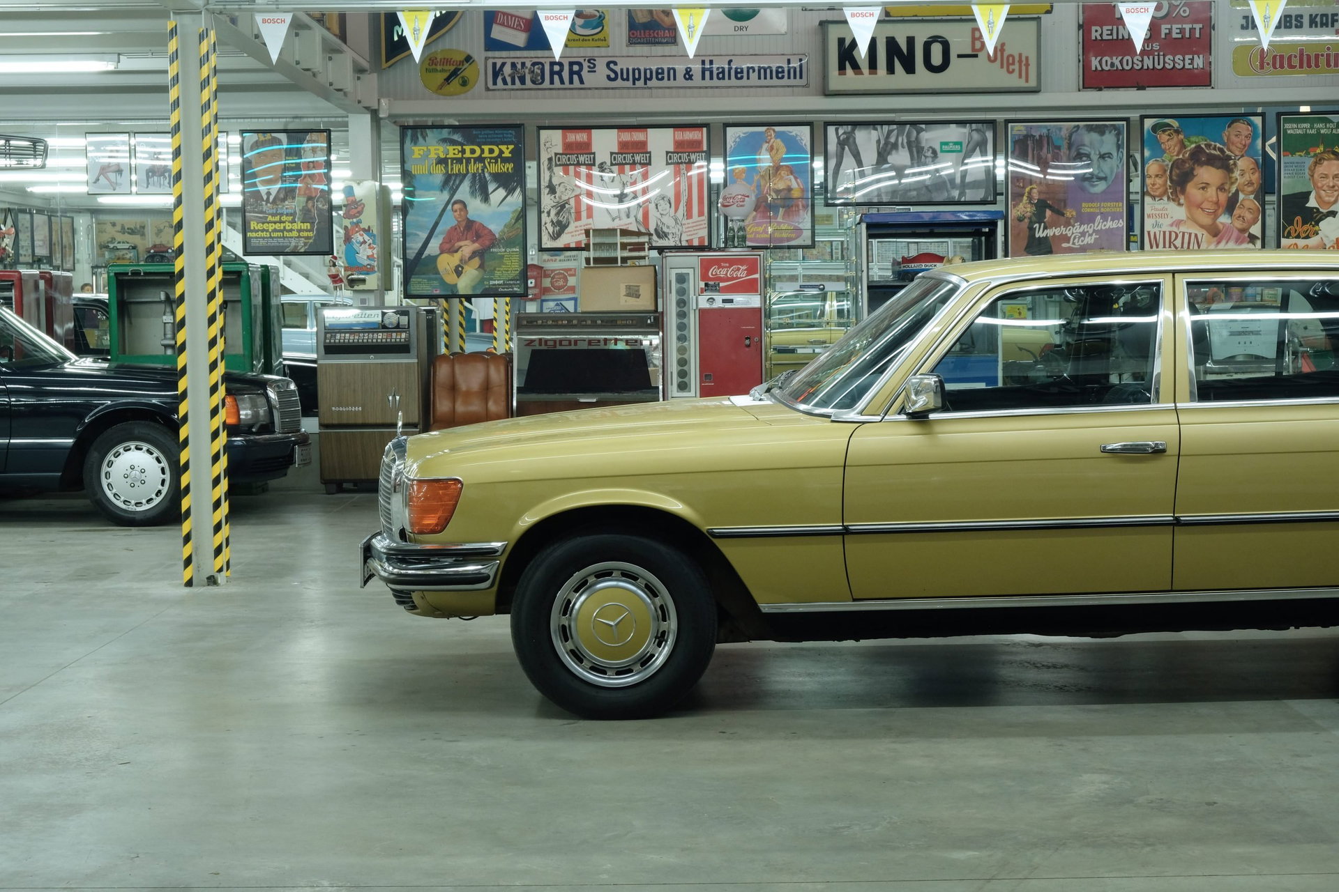 1977 Mercedes-Benz S-Class - 350 SEL, foto 3