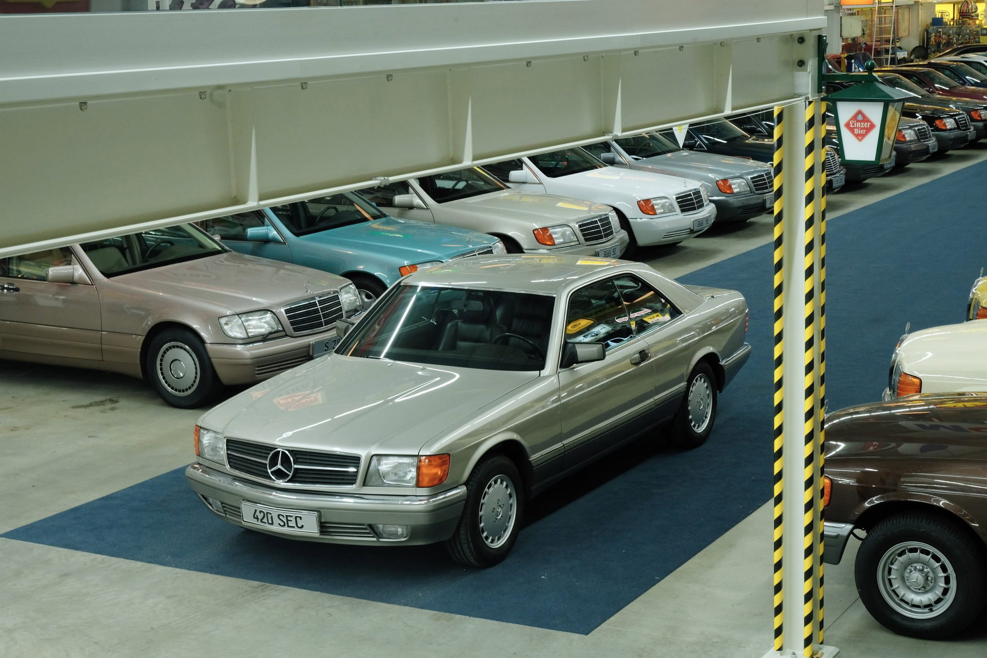 1989 Mercedes-Benz S-Class - 420 SEC, foto 1
