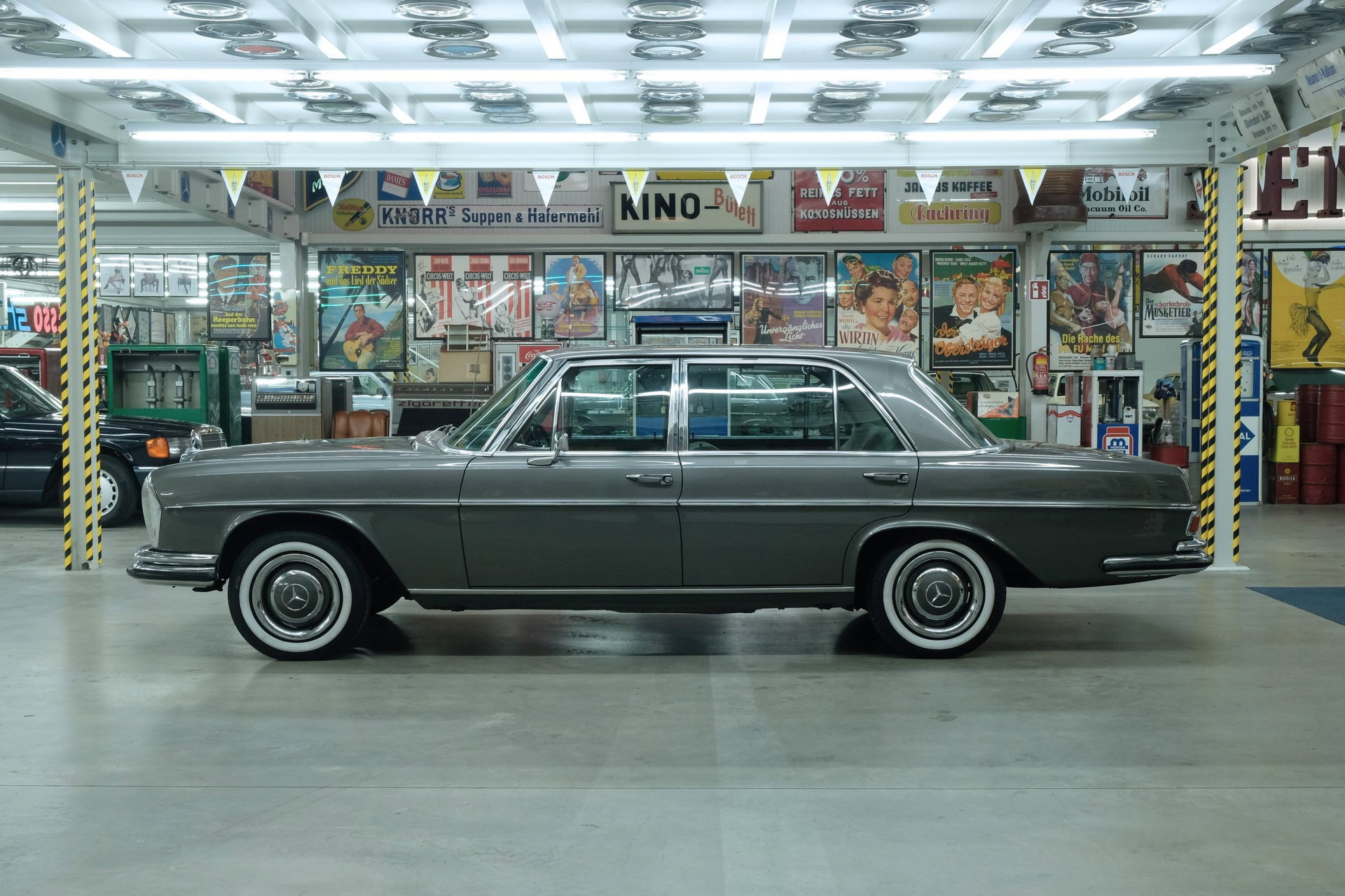 1967 Mercedes-Benz S-Class - 300 SEL, foto 3
