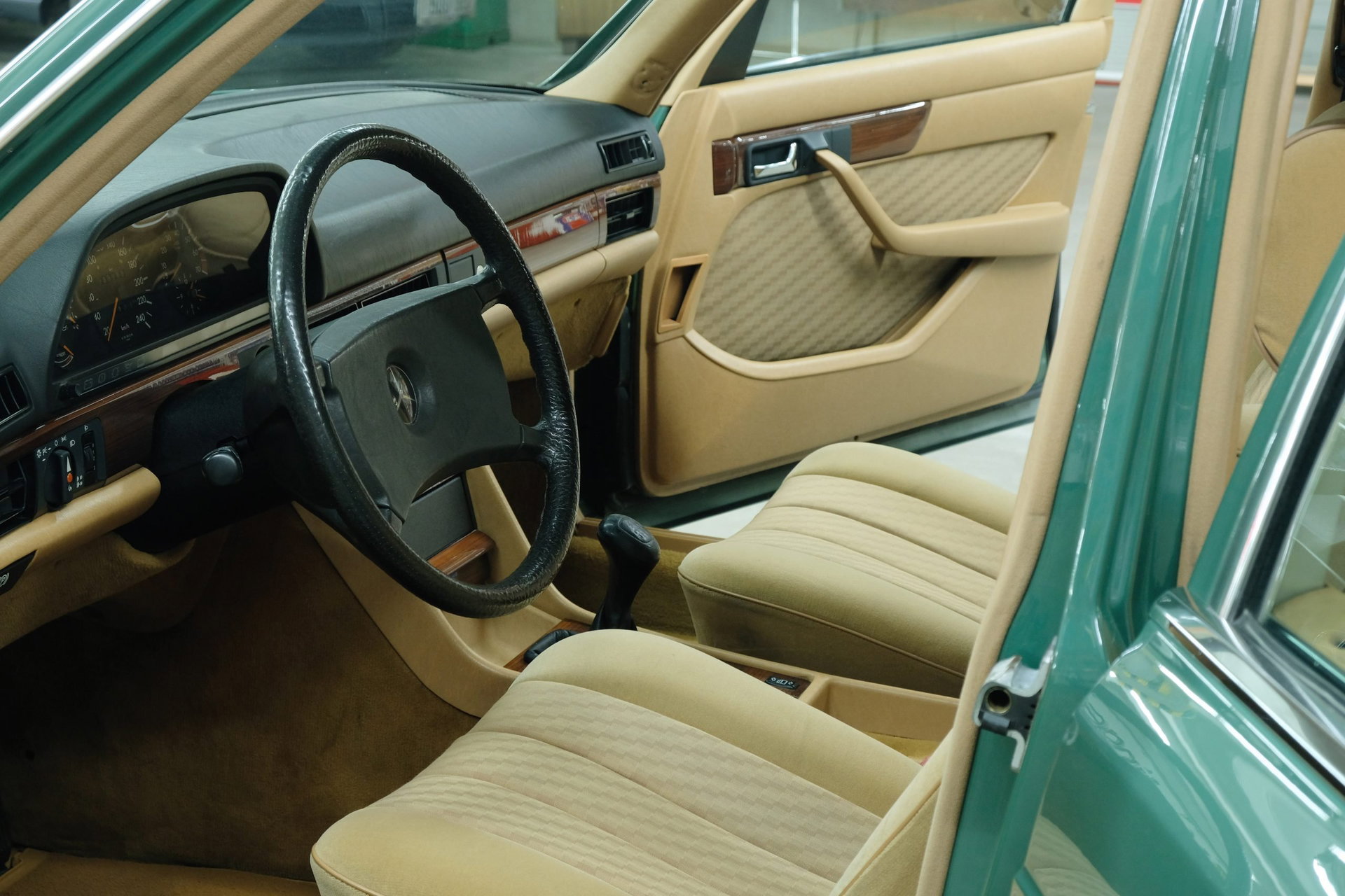 1990 Mercedes-Benz S-Class - 260 SE, foto 12