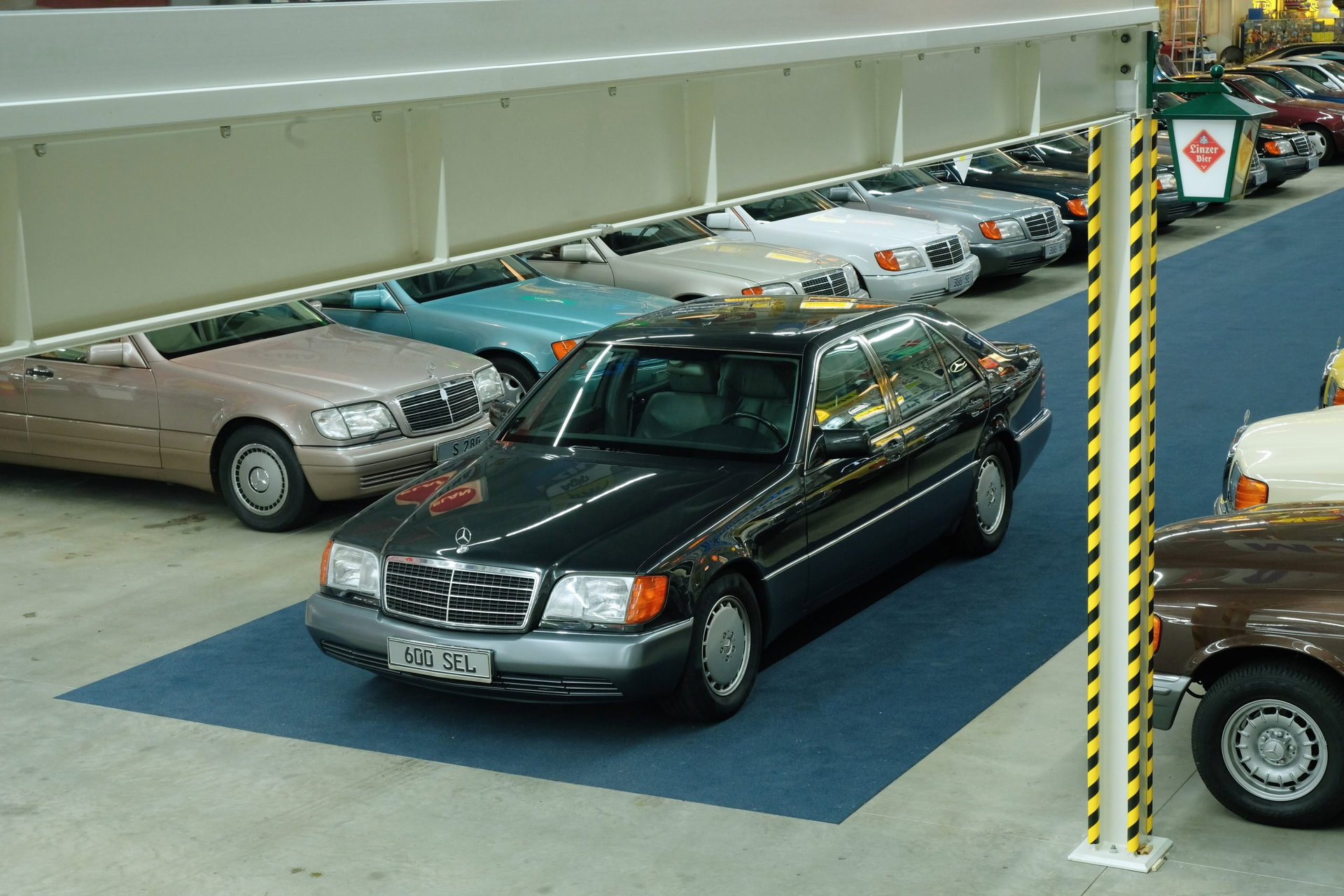 1992 Mercedes-Benz S-Class - 600 SEL, foto 1
