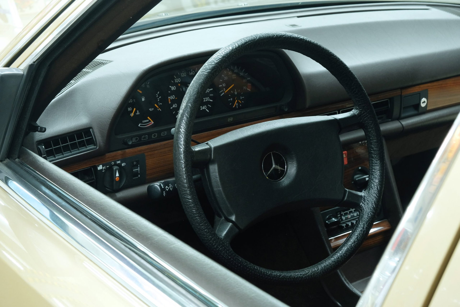 1980 Mercedes-Benz S-Class - 280 SE, foto 6