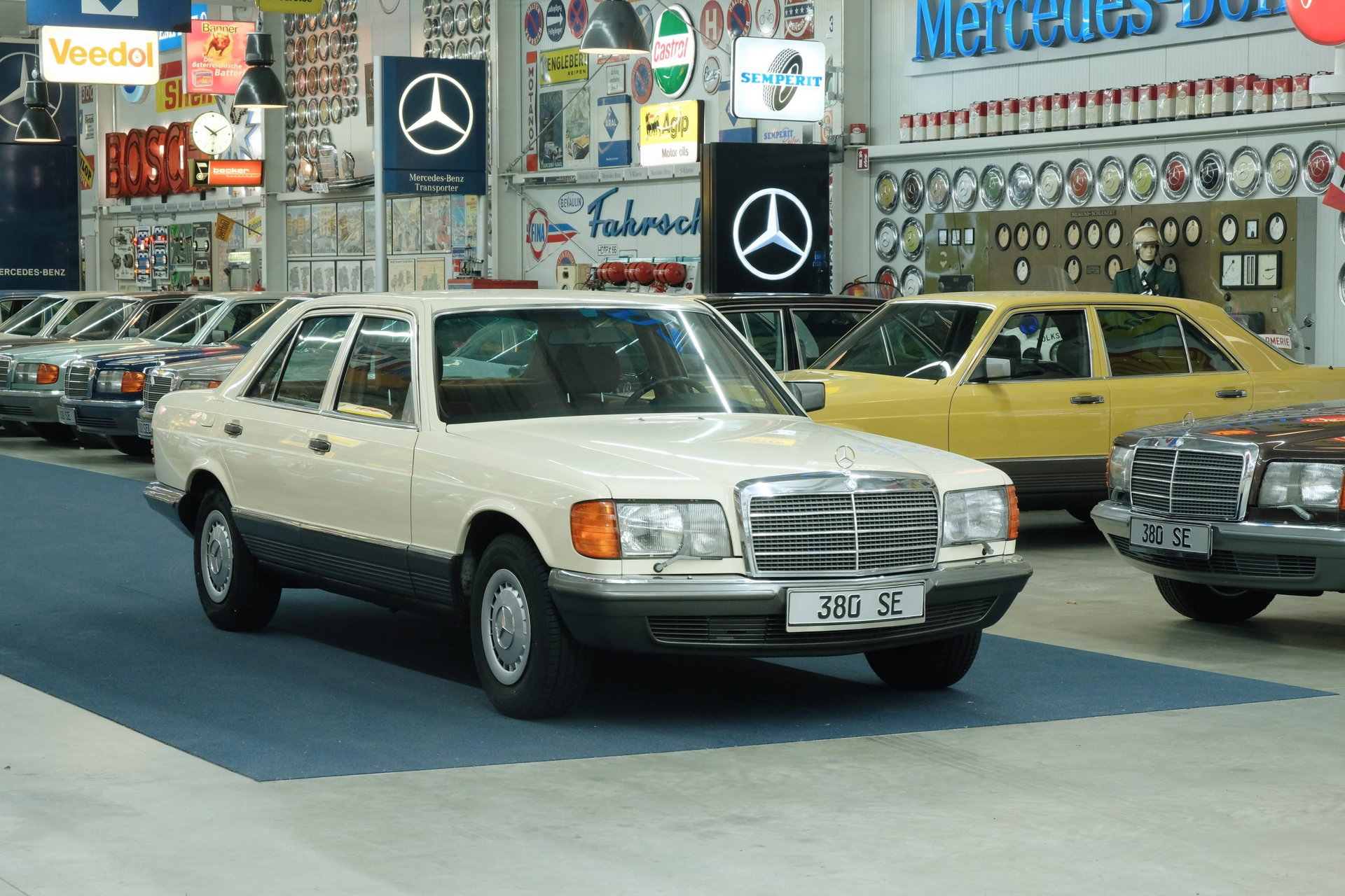 1980 Mercedes-Benz S-Class - 380 SE, foto 3