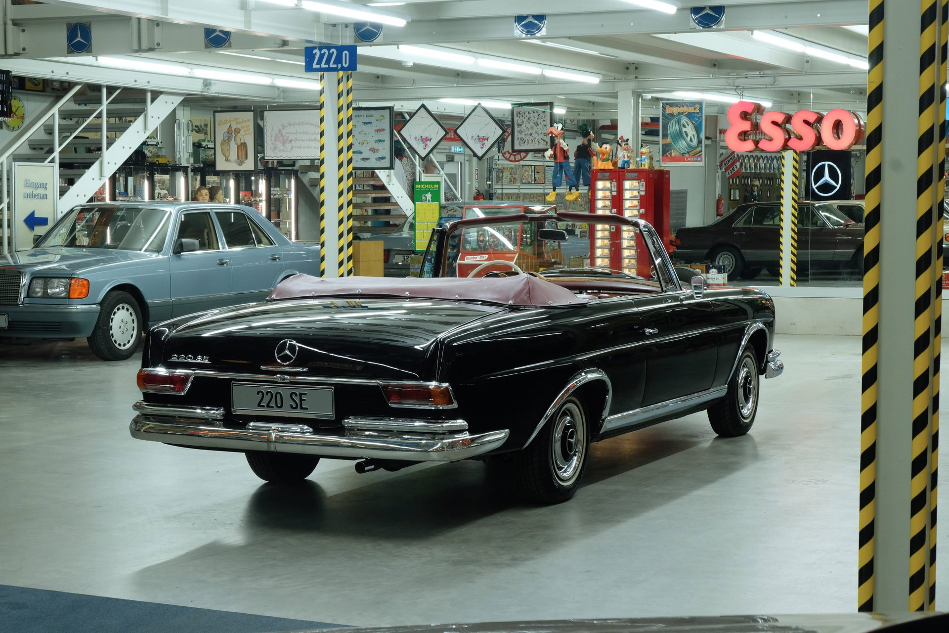 1963 Mercedes-Benz S-Class W111/112 - 220 SEb Cabriolet, foto 6