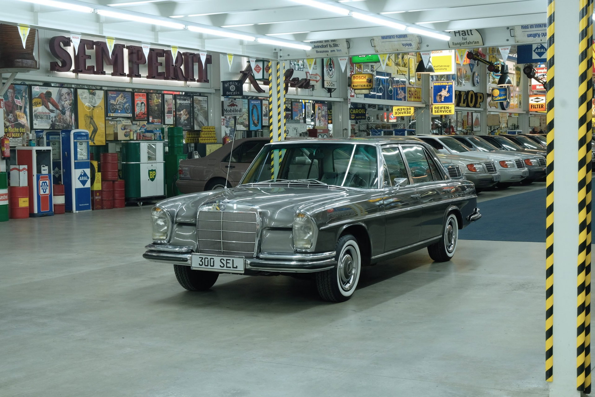 1967 Mercedes-Benz S-Class - 300 SEL, foto 2