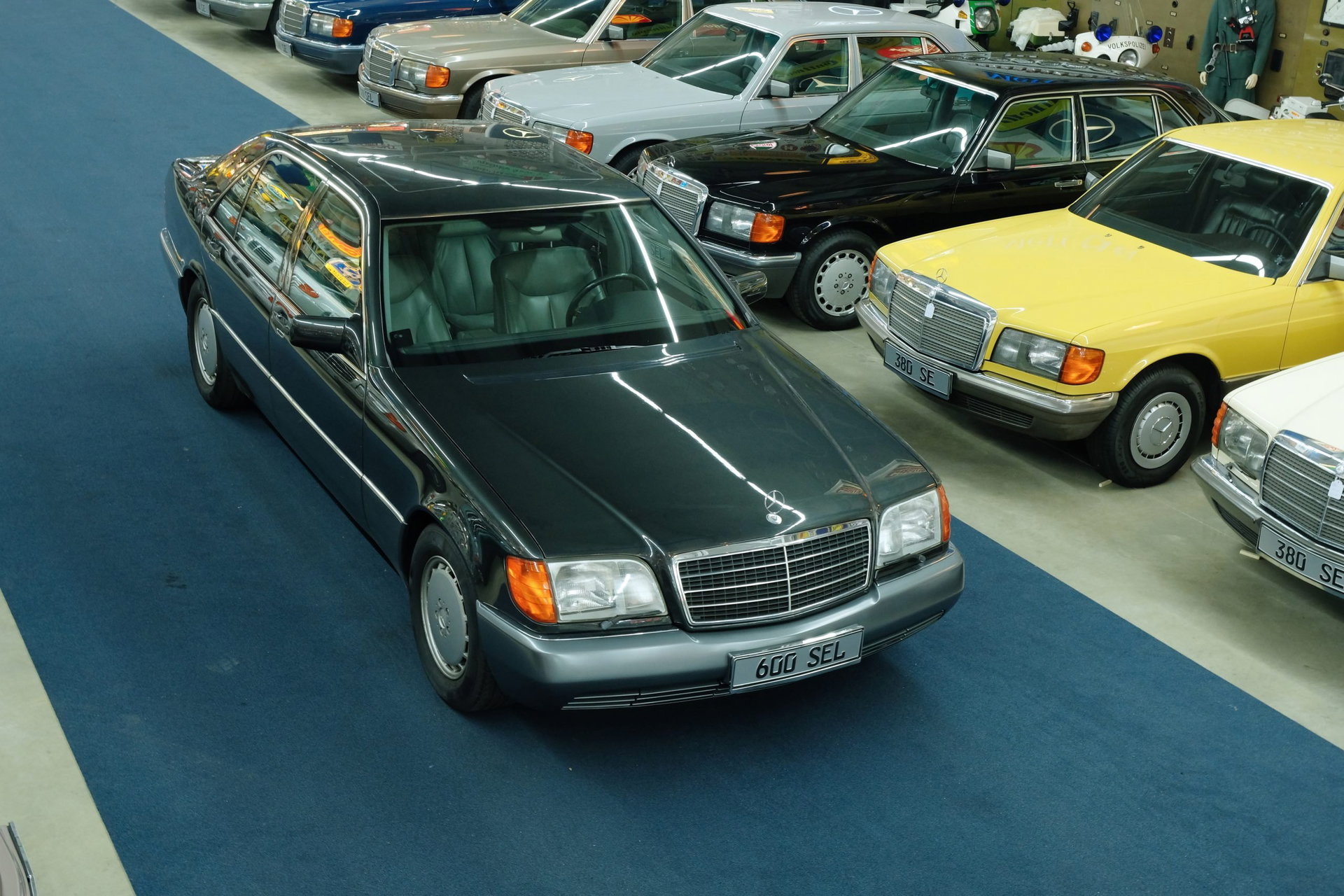 1992 Mercedes-Benz S-Class - 600 SEL, foto 2
