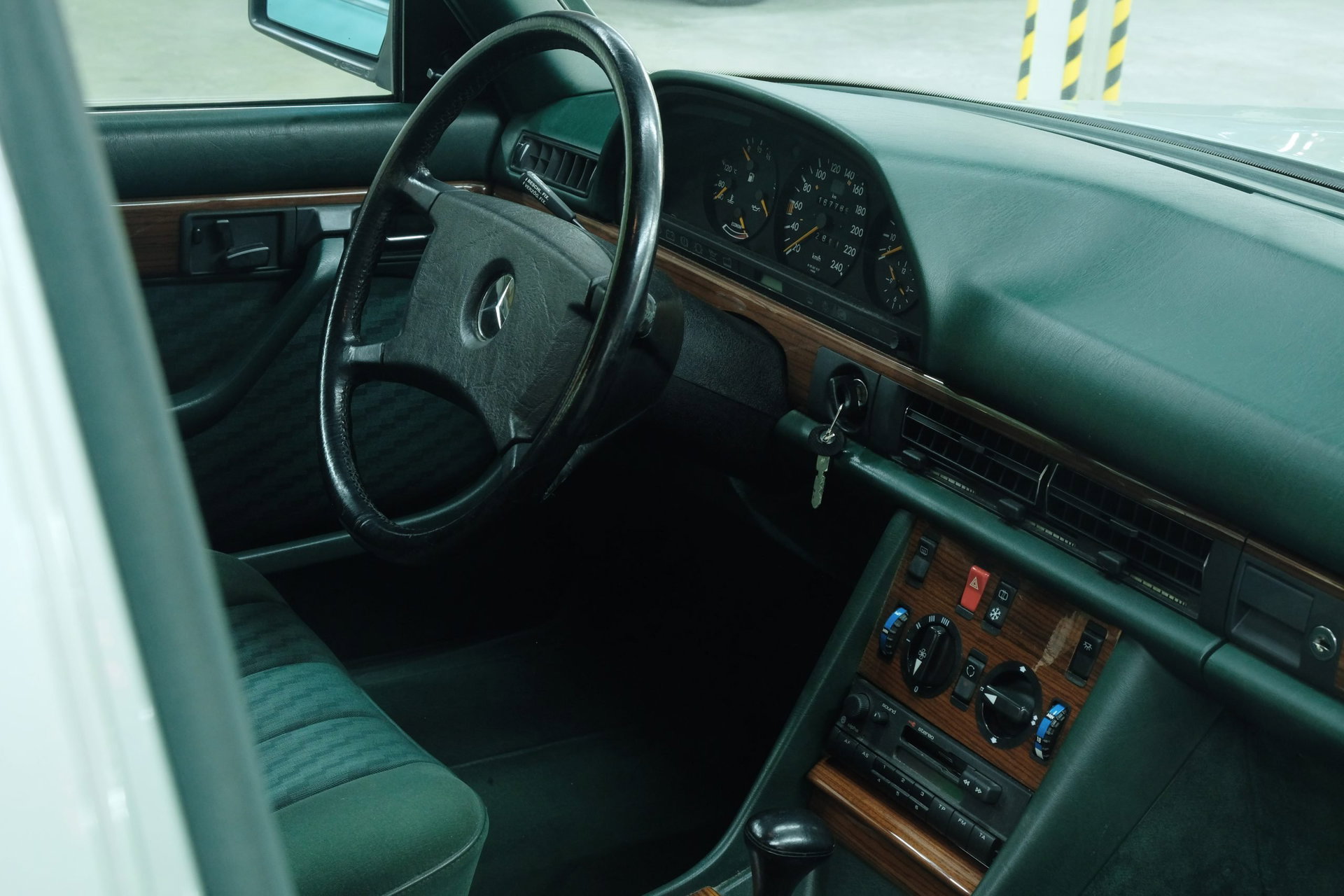 1986 Mercedes-Benz S-Class - 300 SE, foto 11