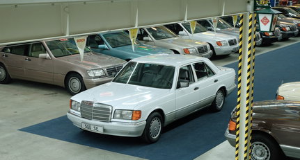 1990 Mercedes-Benz S-Class - 500 SE