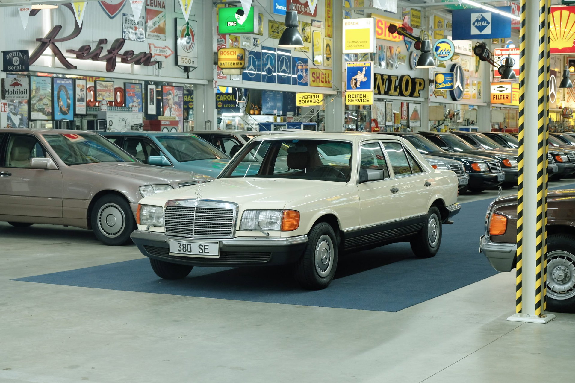 1980 Mercedes-Benz S-Class - 380 SE, foto 4