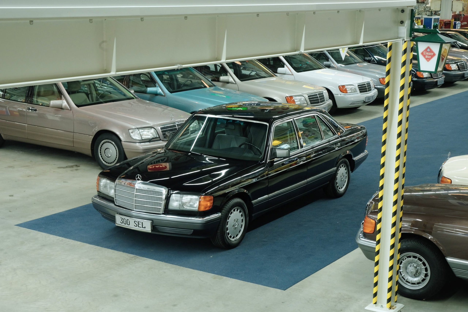 1991 Mercedes-Benz S-Class - 300 SEL, foto 1