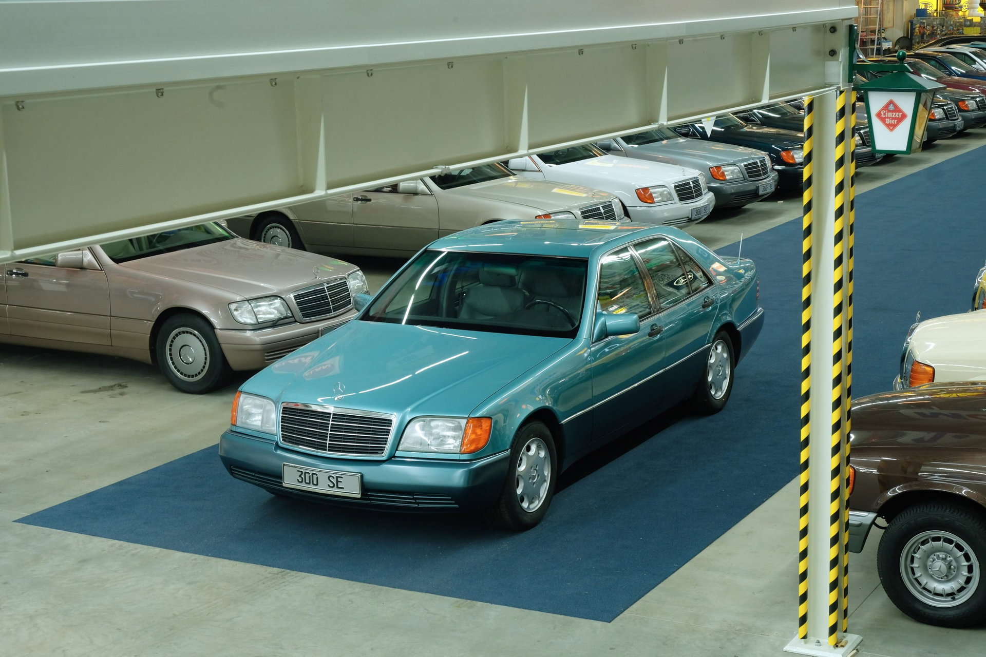 1991 Mercedes-Benz S-Class - 300 SE, foto 1
