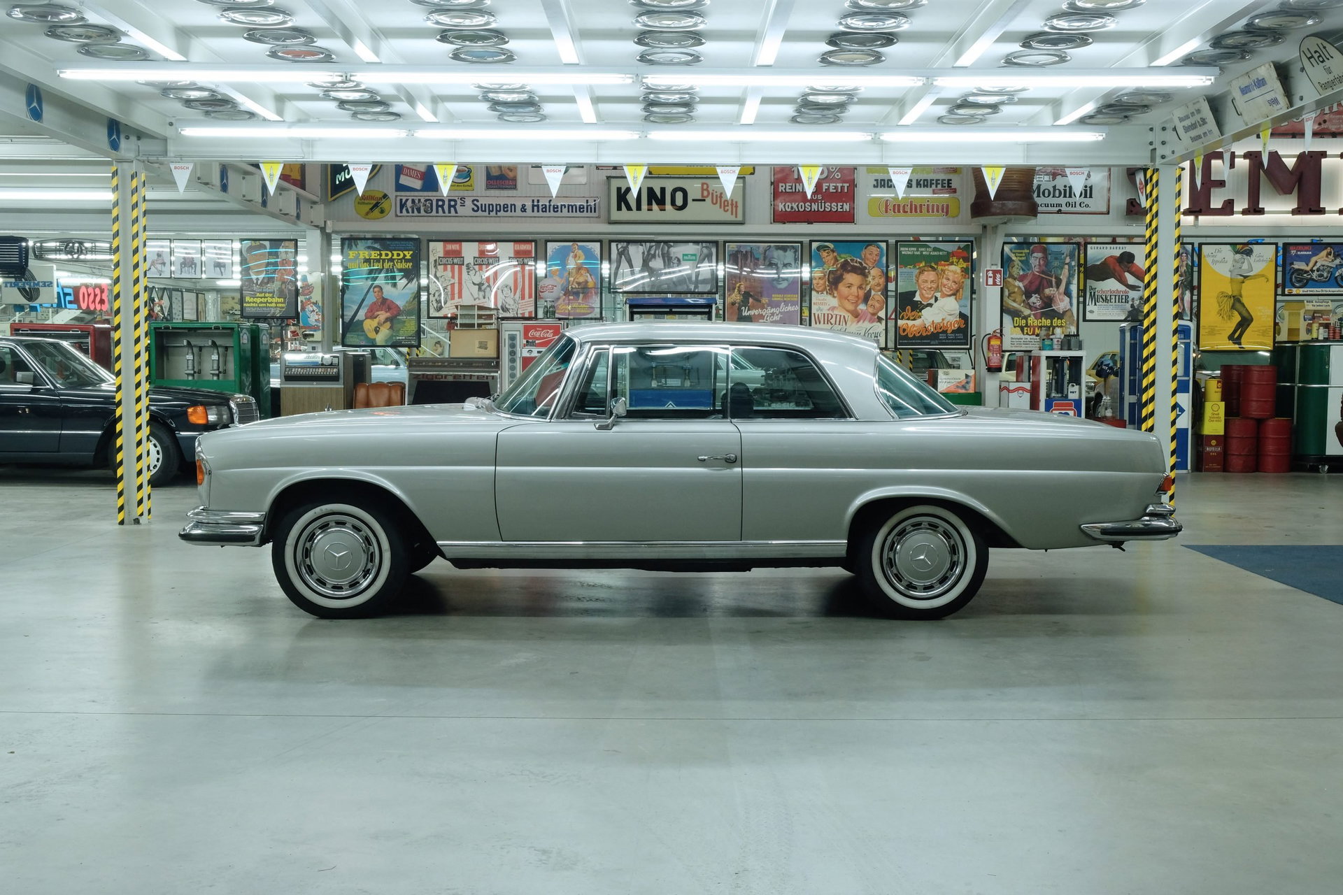 1970 Mercedes-Benz S-Class W111/112 - 280 SE 3.5 Coupé, foto 3