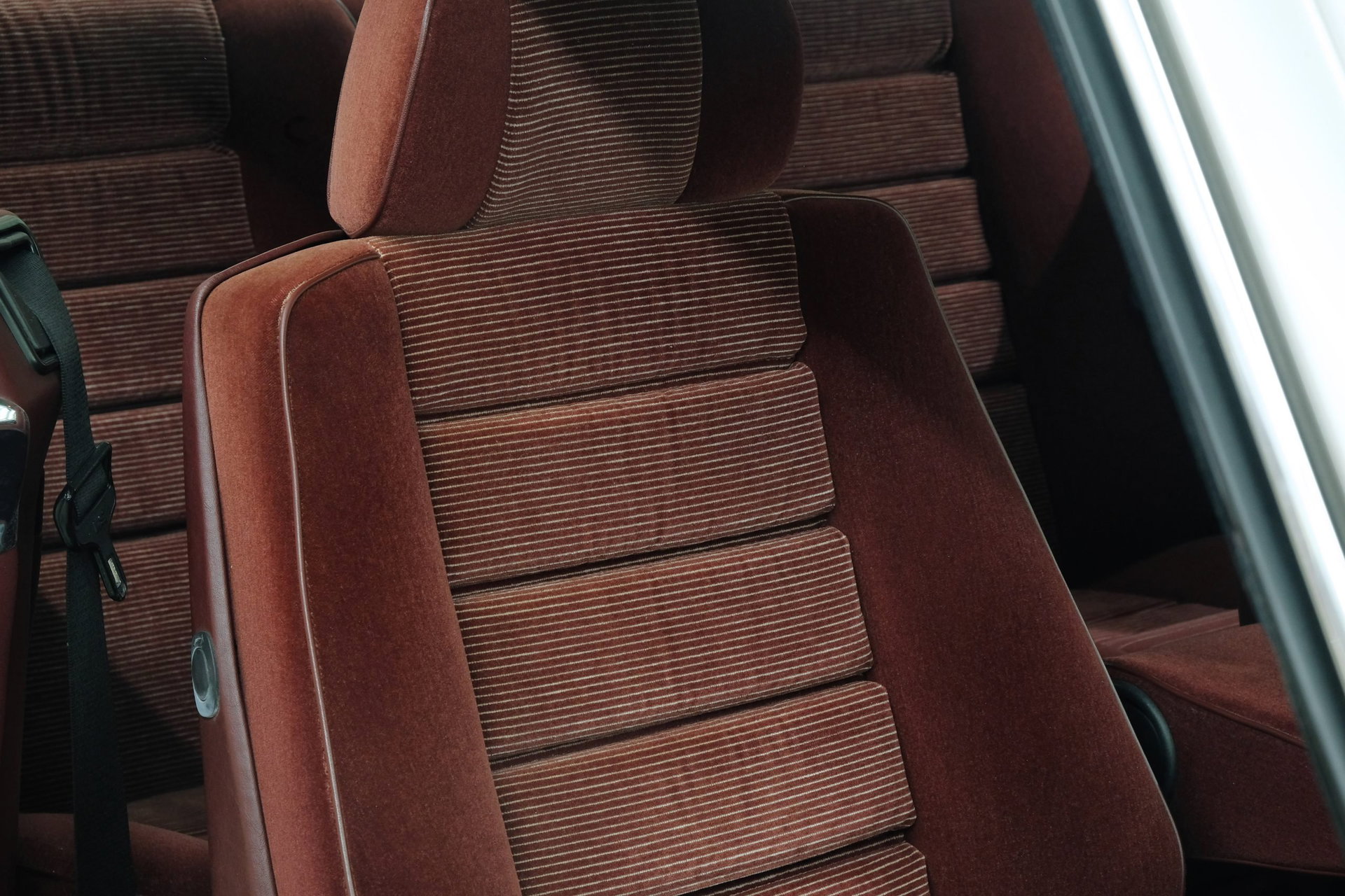 1986 Mercedes-Benz S-Class - 560 SEC, foto 12