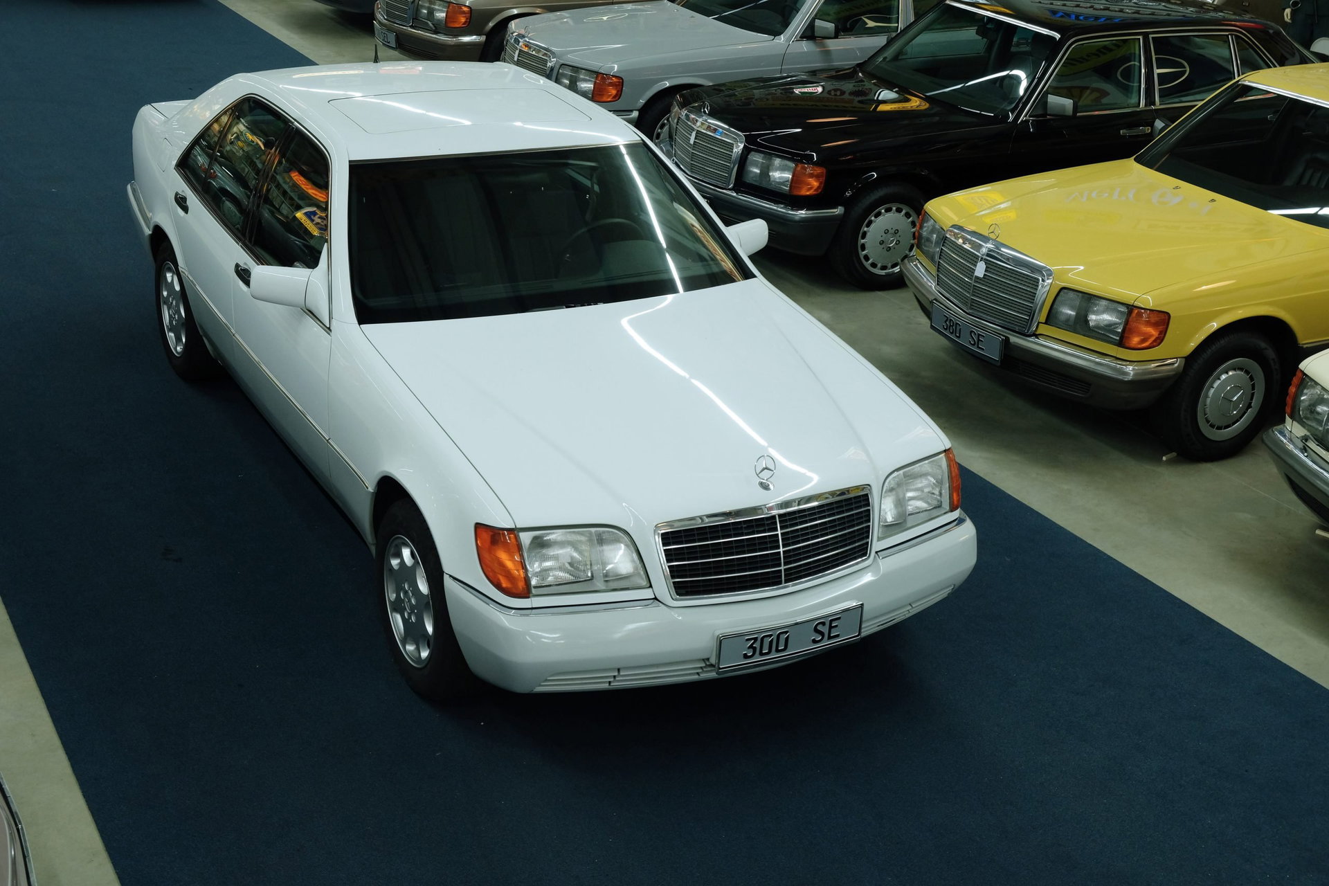 1992 Mercedes-Benz S-Class - 300 SE, foto 2