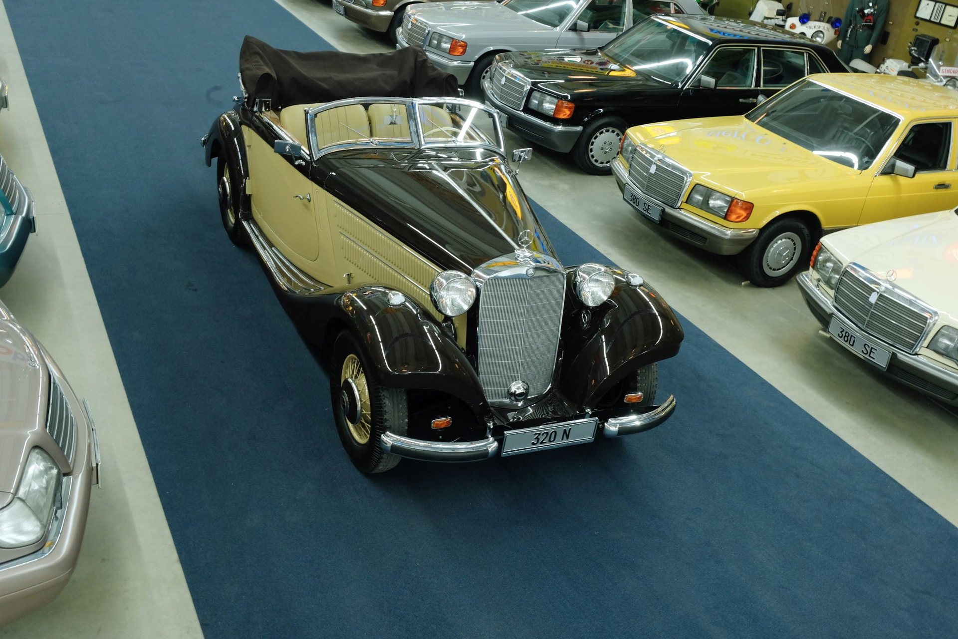 1938 Mercedes-Benz Typ 320 - 320 N Cabriolet A, foto 2