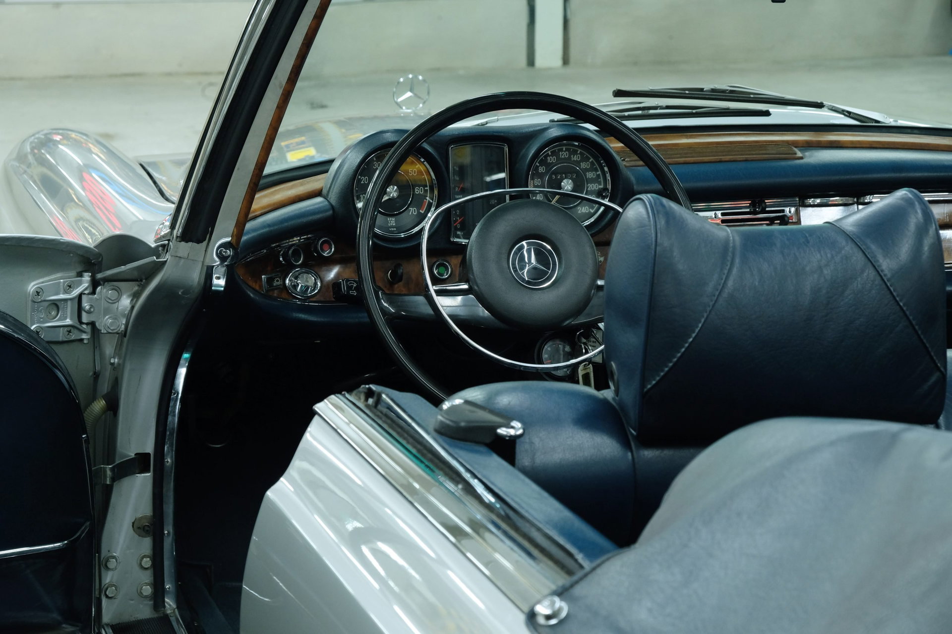 1970 Mercedes-Benz S-Class W111/112 - 280 SE 3.5 Cabriolet, foto 7