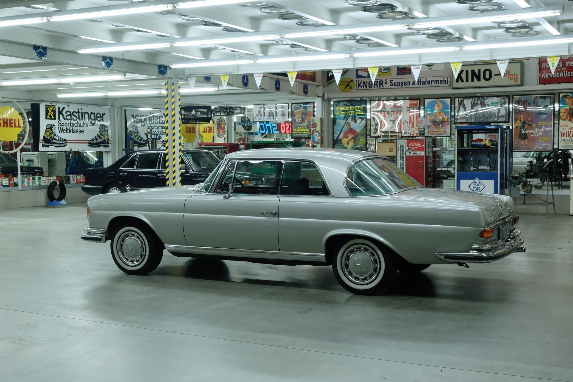 1970 Mercedes-Benz S-Class W111/112 - 280 SE 3.5 Coupé, foto 4