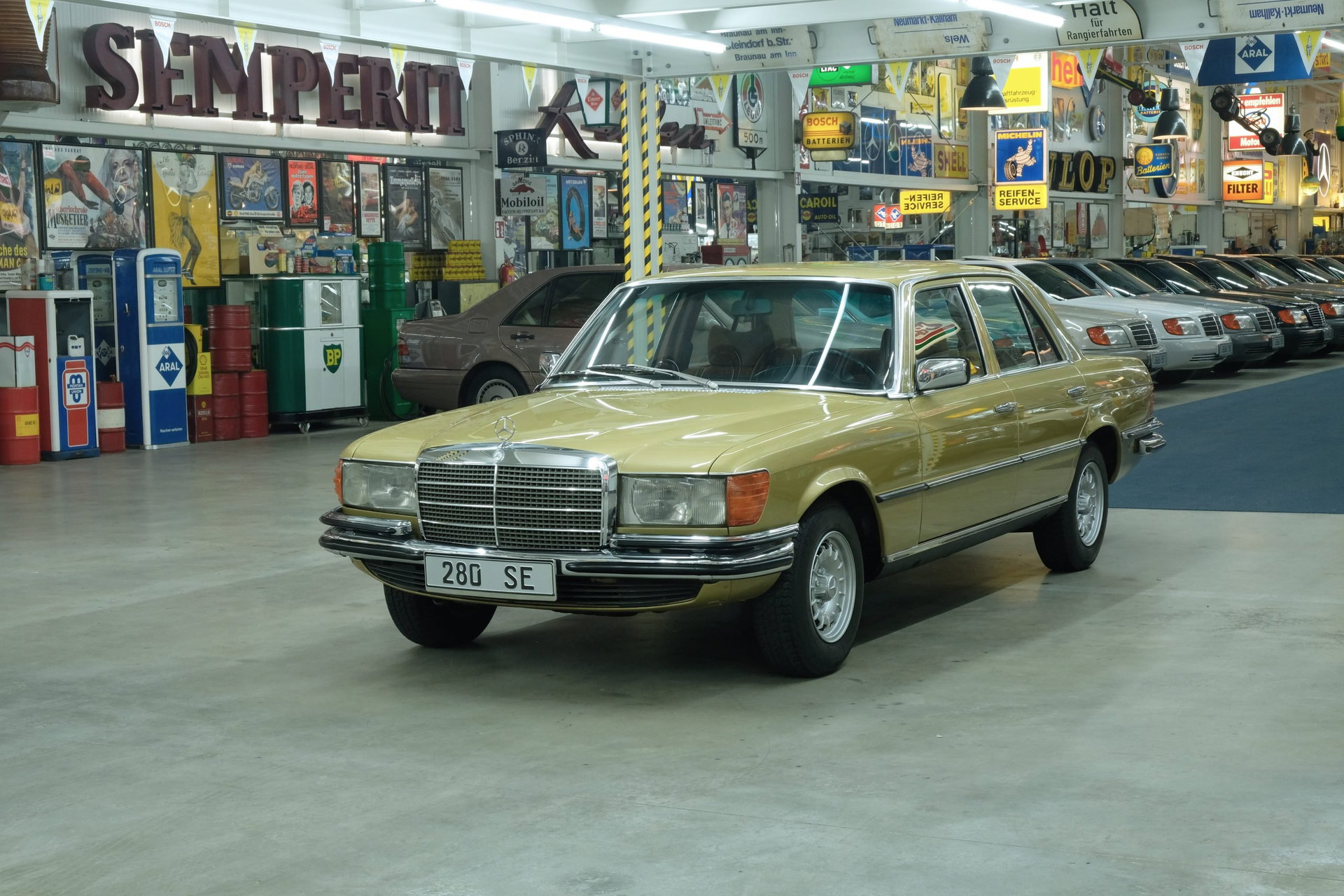 1975 Mercedes-Benz S-Class - 280 SE, foto 2