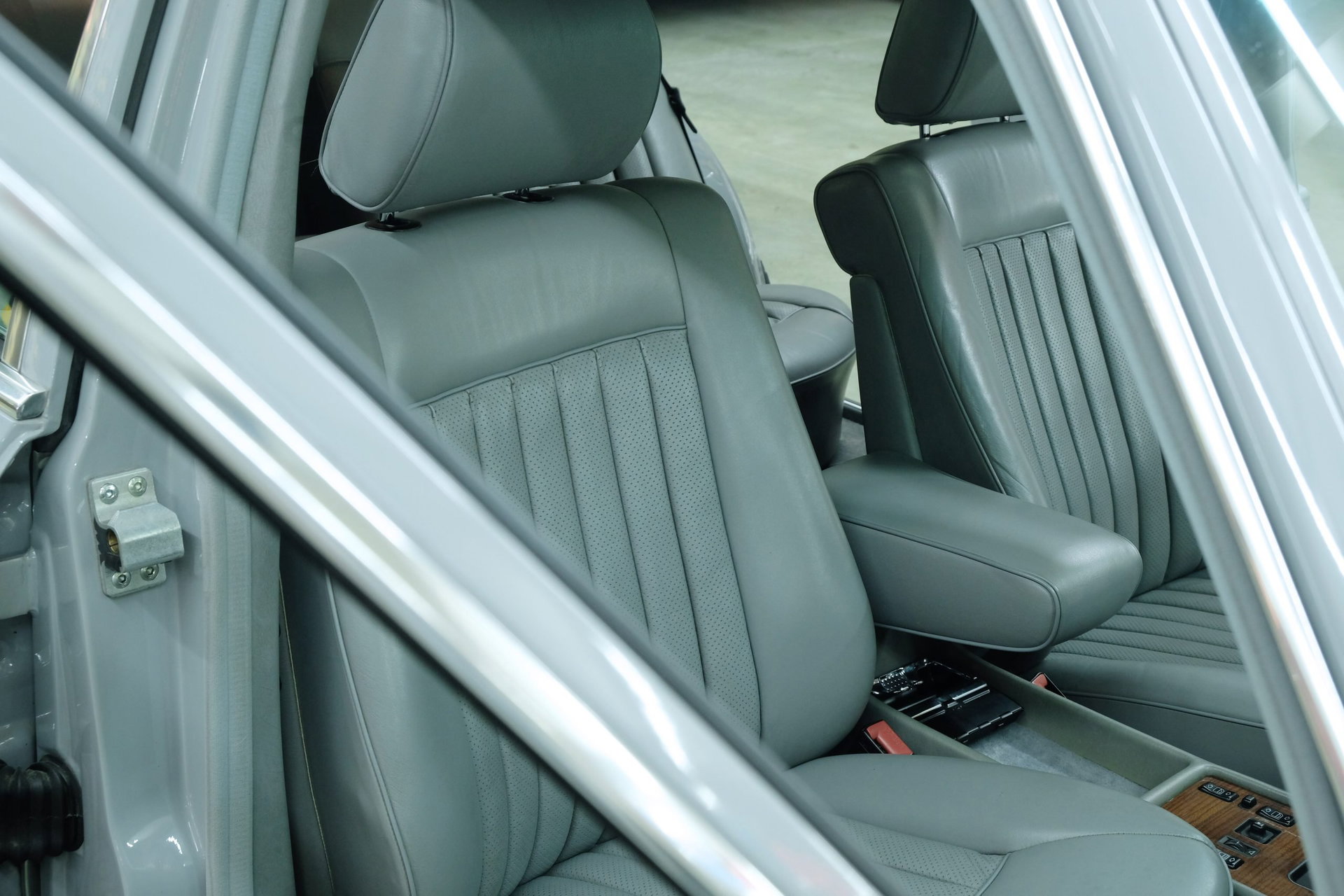 1986 Mercedes-Benz S-Class - 300 SEL, foto 11