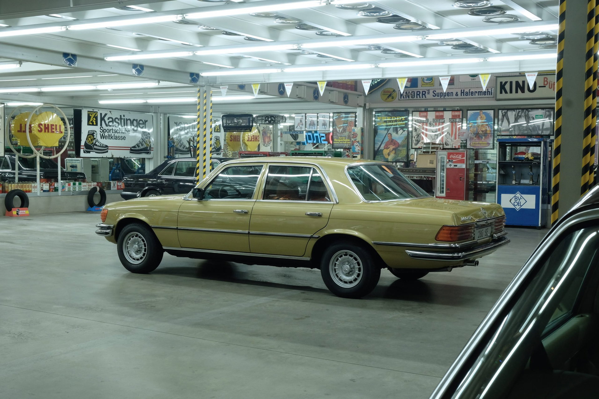 1975 Mercedes-Benz S-Class - 280 SE, foto 4