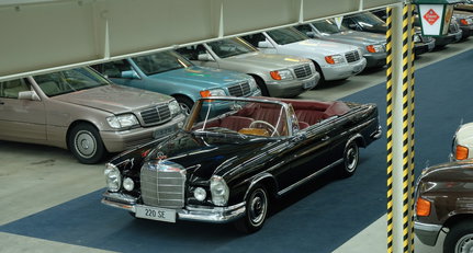 1963 Mercedes-Benz S-Class W111/112 - 220 SEb Cabriolet