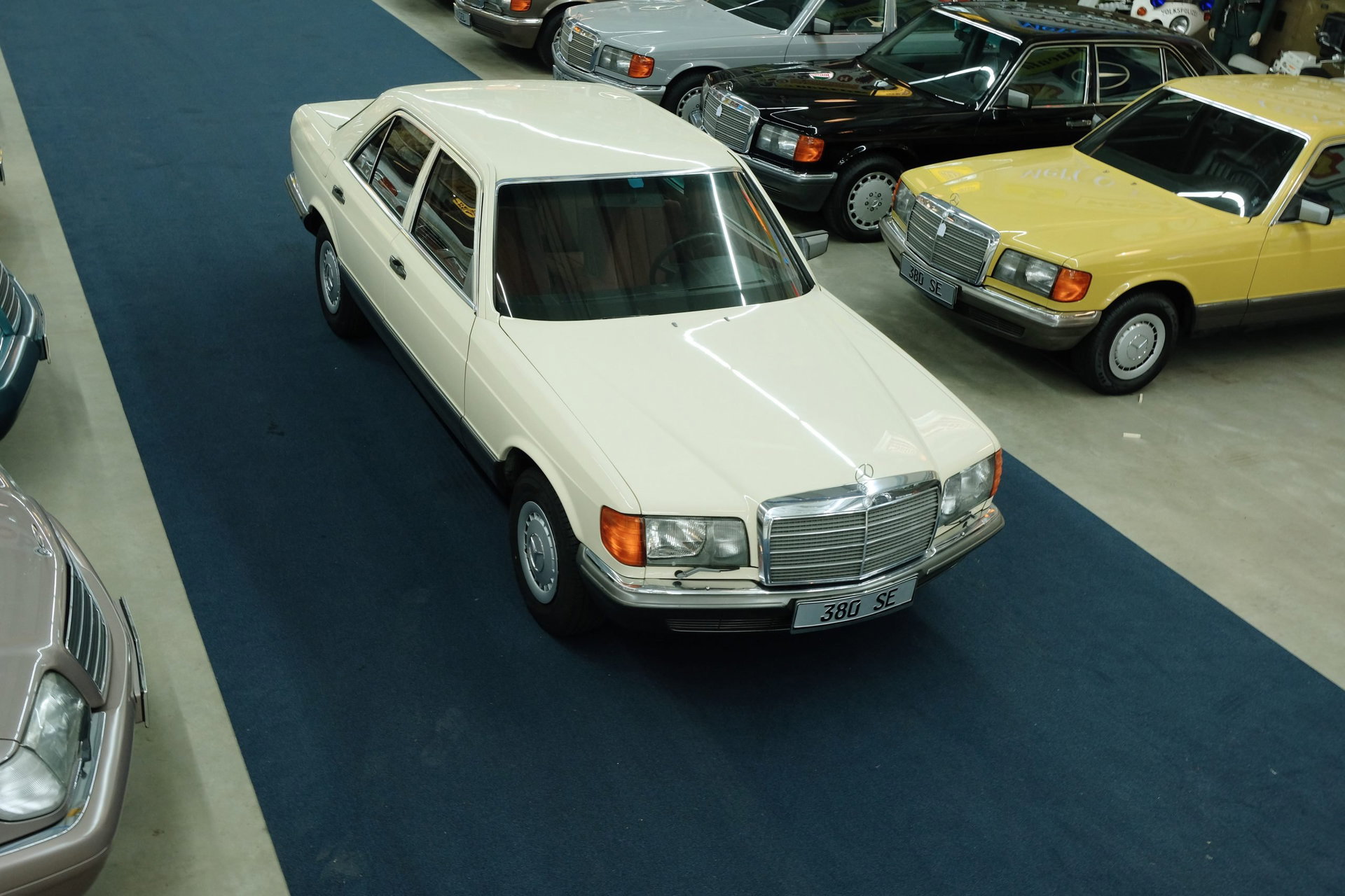 1980 Mercedes-Benz S-Class - 380 SE, foto 2