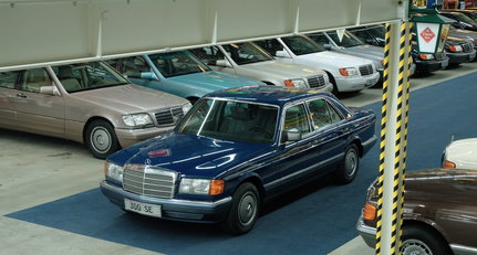 1990 Mercedes-Benz S-Class - 300 SE