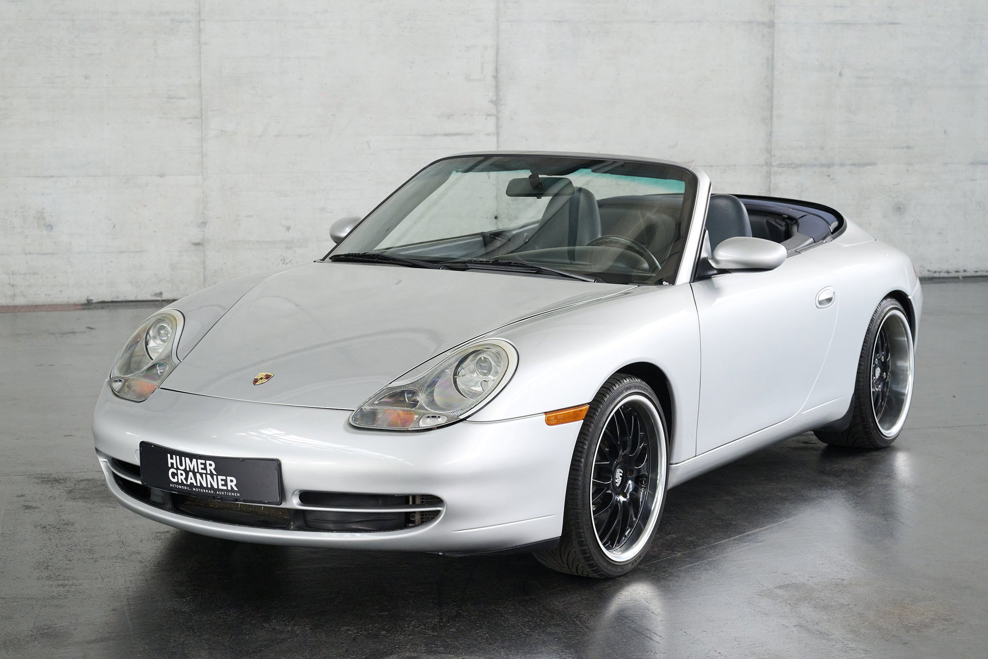 2000 Porsche 911 / 996 Carrera - 911 (996) Carrera Cabriolet, foto 2