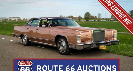 Lincoln Town Car