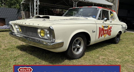 Plymouth Savoy