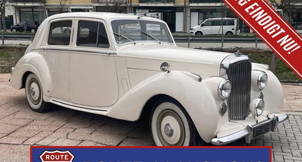 1953 Bentley R Type - | 1953 | Route 66 Auctions