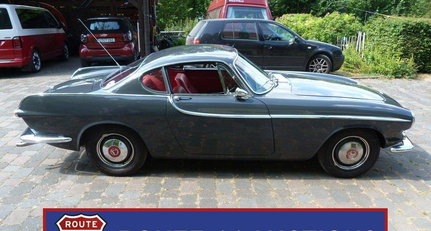 Volvo P1800