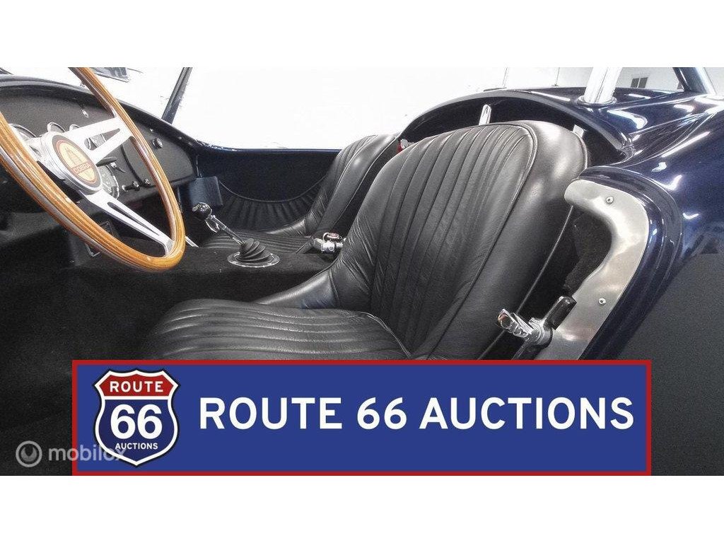 1965 Shelby Cobra - 427S/C CSX4000 | 1965 | Route 66 Auctions, foto 2