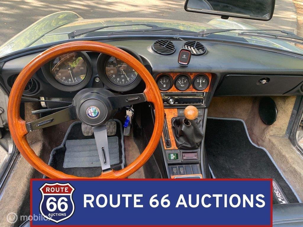 1984 Alfa Romeo Spider - 2.0 | 1984 | Route 66 Auctions, foto 2