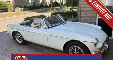 1973 MG B - Cabriolet | 1973 | Route 66 Auctions